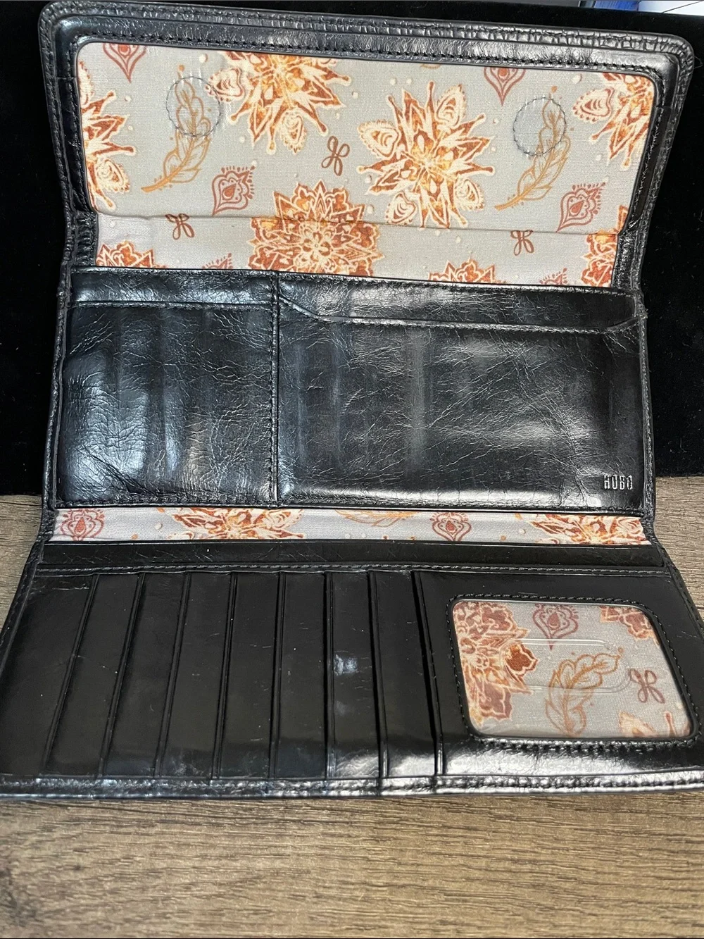 Hobo Classic Black Woven Leather Clutch wallet.
